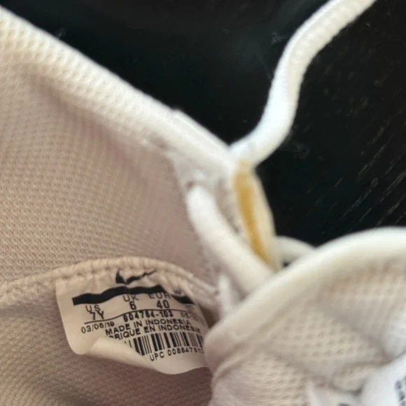 Nike Kids Cortez Leather White Sneakers Size 7 Youth - Picture 7 of 9